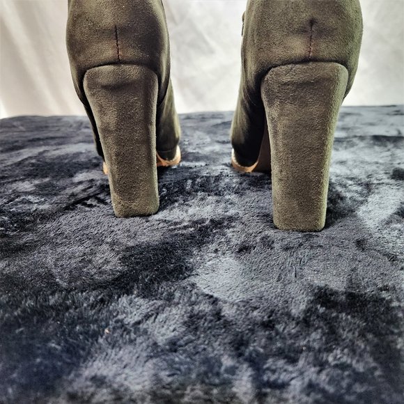 Green Faux Suede Lace-up 4" Block Heel Ankle Booties - Picture 5 of 7